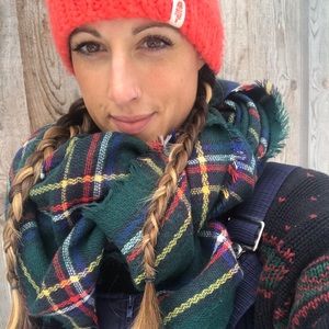 Meet your Posher, Victoria